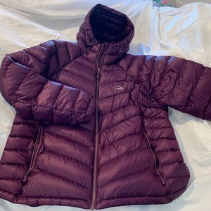 L.L. Bean Women’s Jacket. Beautiful deep purple.